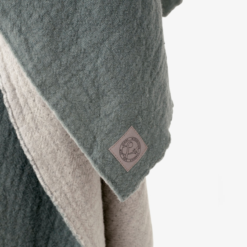 Woolen Blanket Bundle